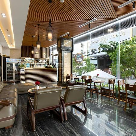 J&B Hotel & Apartment Da Nang Eksteriør billede
